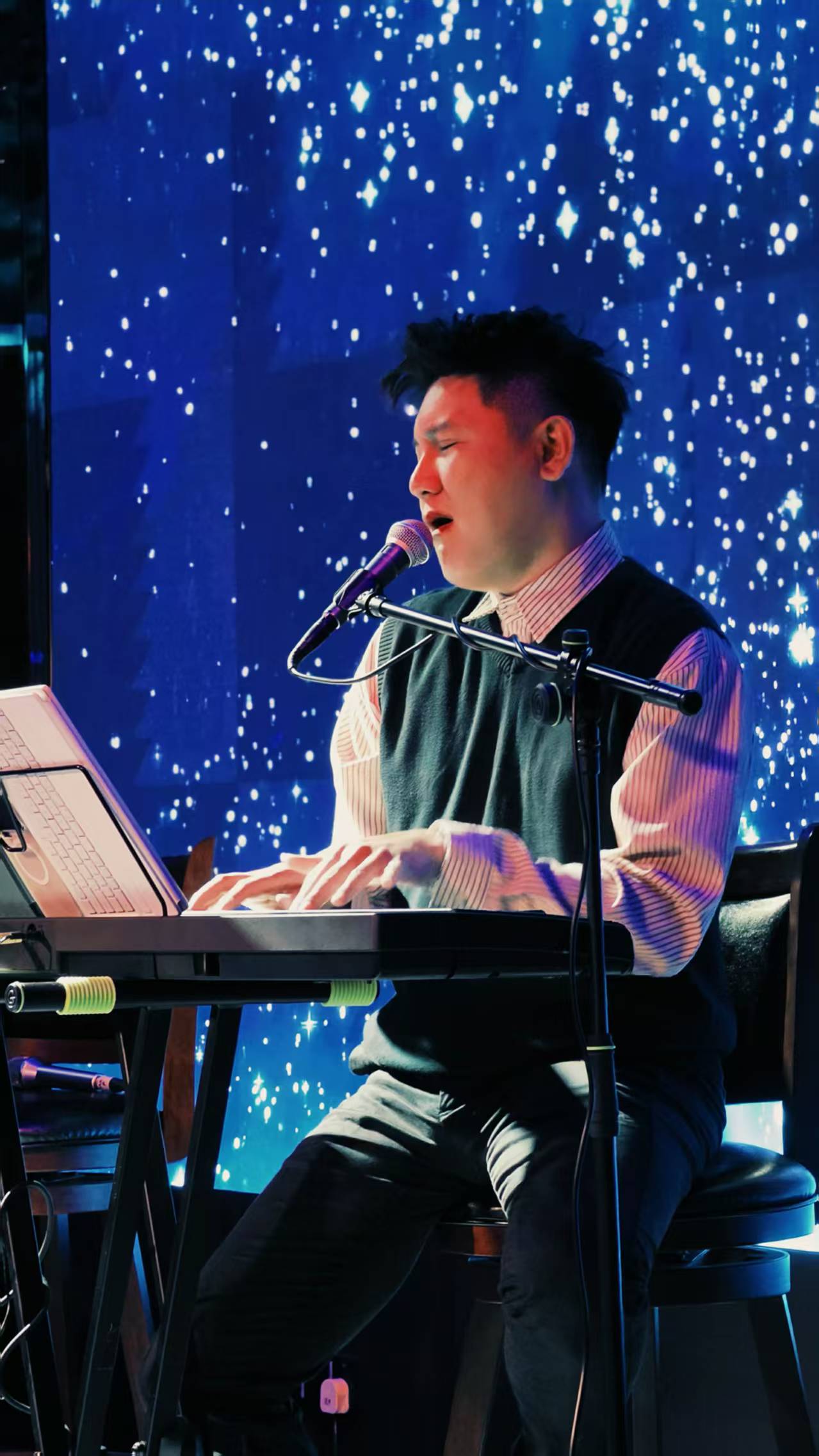 Bryan.T playing keyboard